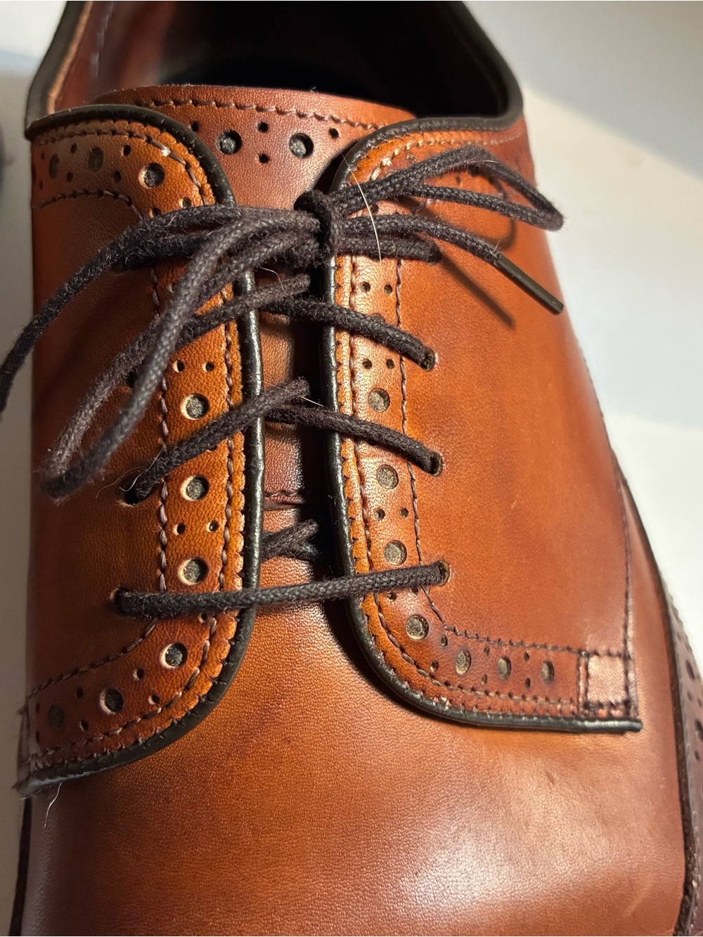 Allen Edmonds Cognac Brown Leather Wingtip Oxfords Men’s Size 13 - Picture 10 of 12